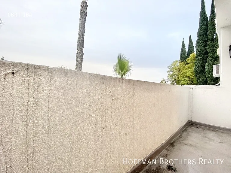 5309 Agnes Ave #7 — Photo 5