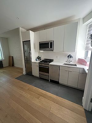 1st image of 72 Charles St #3R