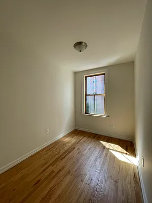 Rented by (Legacy) NY Quality Living Uptown | media 4