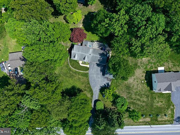4th image of 1089 Robert Fulton Hwy