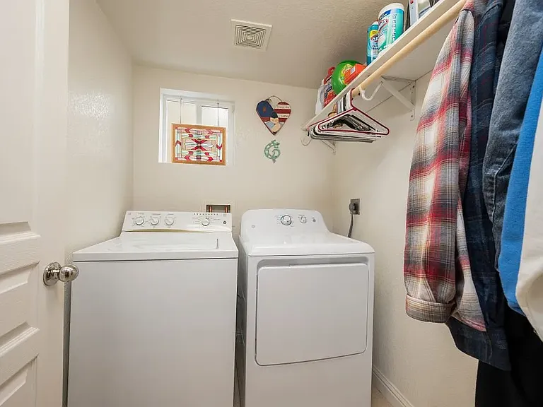 1114 Conception Dr — Photo 8