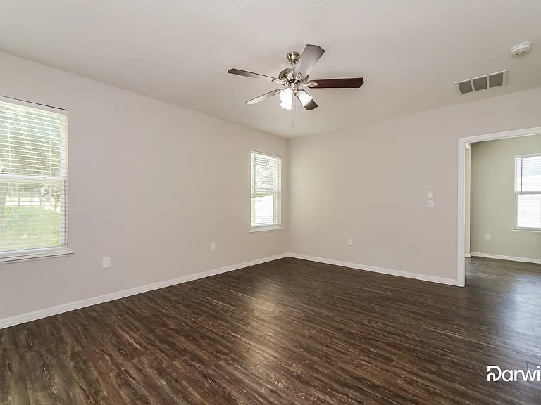 1580 Tamarind Rd — Photo 13