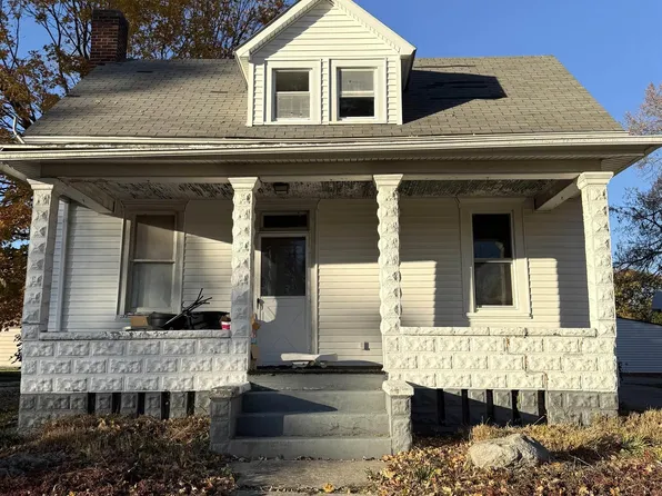 307 E South St, Astoria, IL 61501