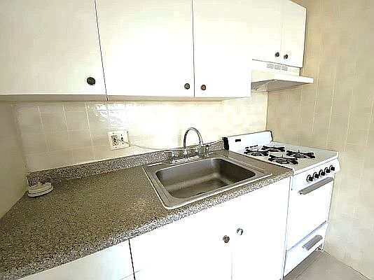 1st image of 76-17 47th Ave #2P