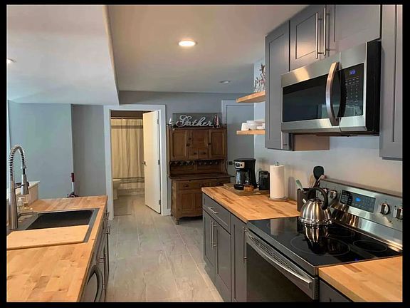 5th image of 1704 W 26th Ave