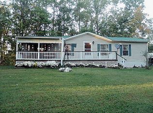 1129 Rodgers Rd, Crossville, TN 38572