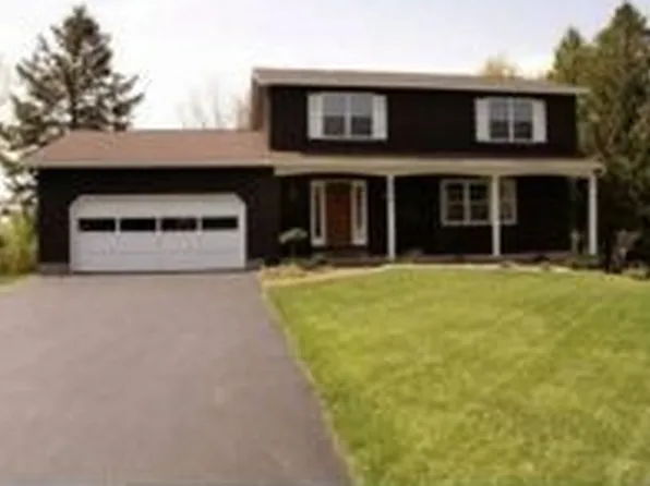 4838 Westfield Dr, Manlius, NY 13104