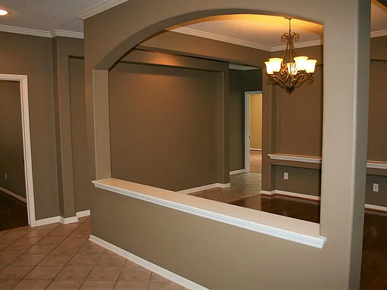 5602 Walkabout Way — Photo 3