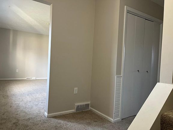 5th image of 113 Water St APT A