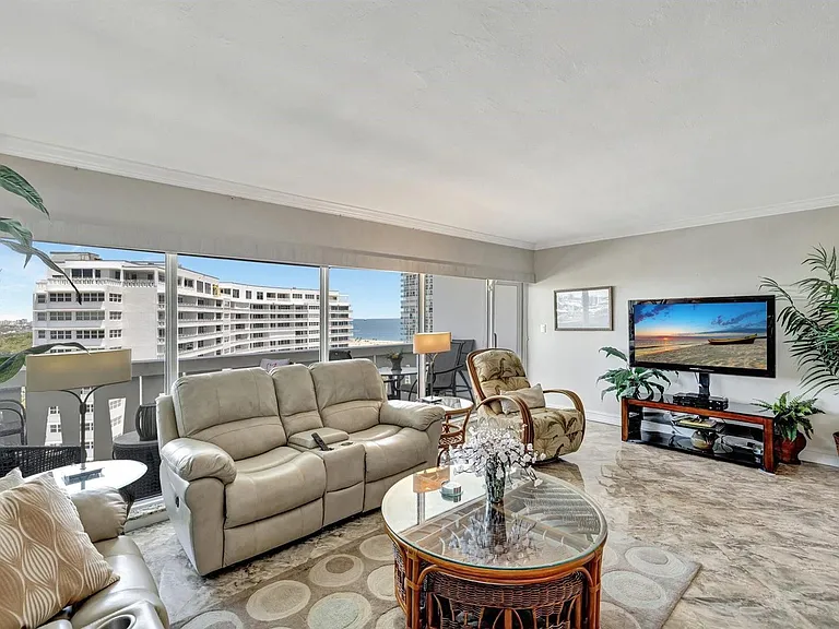 2100 S Ocean Dr #16F — Photo 16