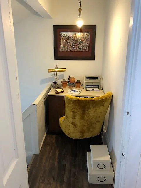 308 W Scott St — Photo 4