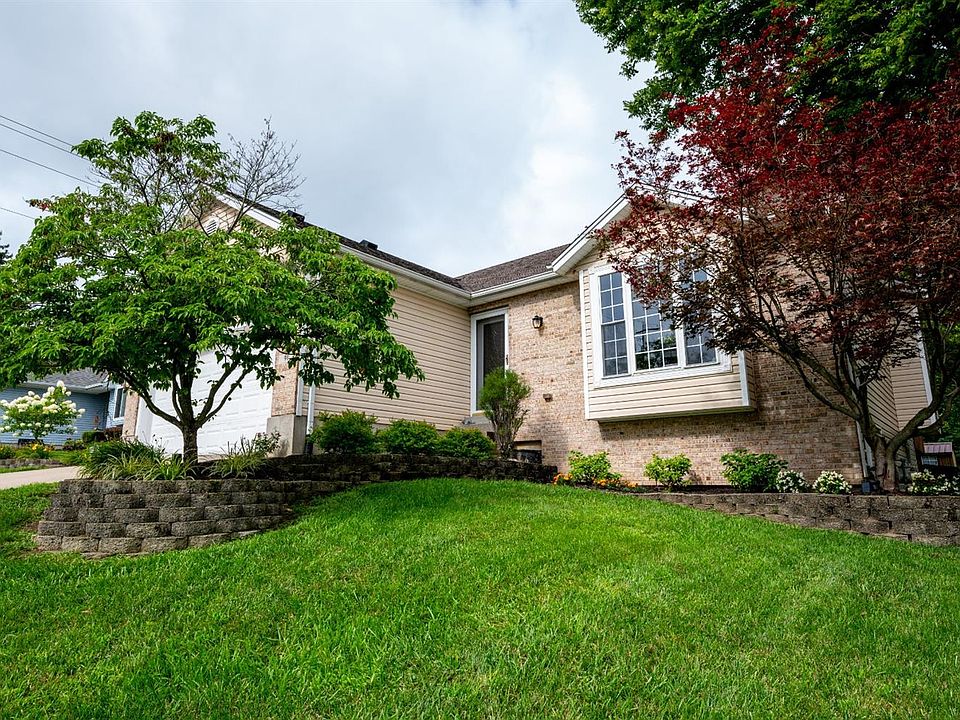 1st image of 91 Thornhill Dr