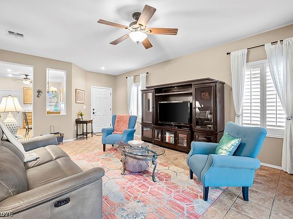 4th image of 2515 Romanza Rd