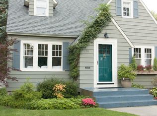 179 E 26th St, Holland, MI 49423