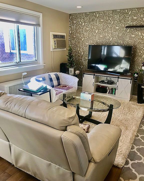 1st image of 254-27 74th Ave. Glen #2nd fl