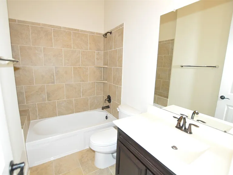 13315 Maywater Crest Ct — Photo 25