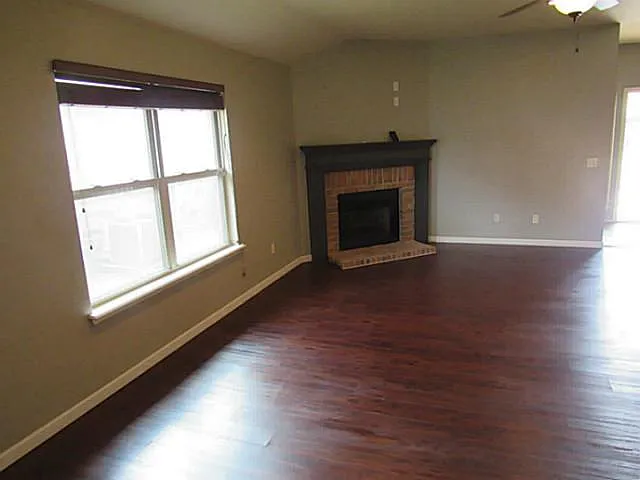 17516 Black Hawk Dr — Photo 30