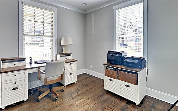 4th image of 2115 Yadkin Ave