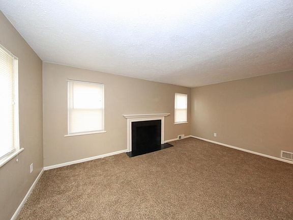 5th image of 1832 Kensington Dr