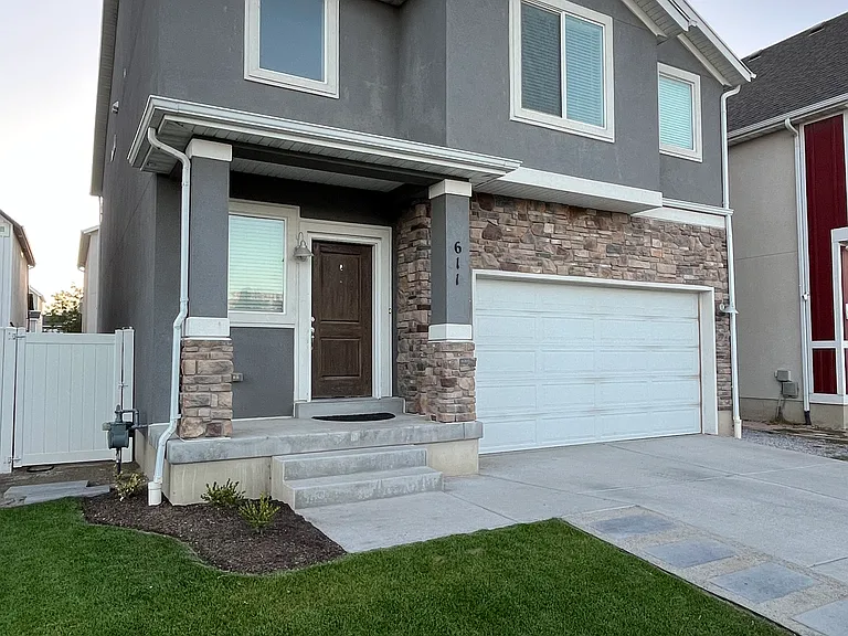 611 S Locust Dr — Photo 3