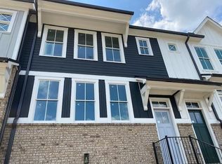 370 Thrasher St #16, Norcross, GA 30071