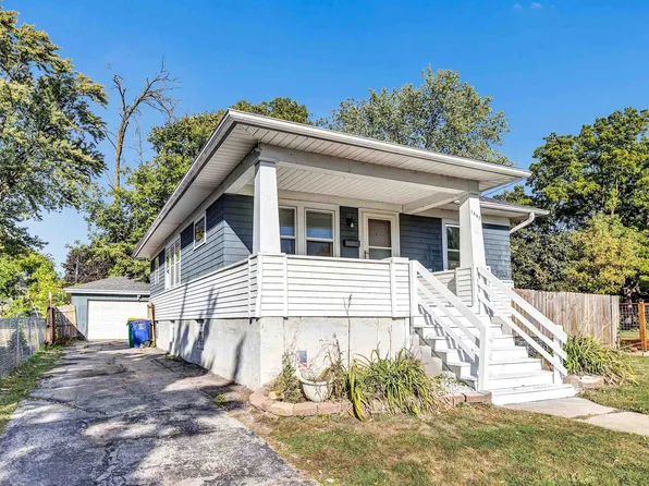 1447 Crooks St, Green Bay, WI 54301