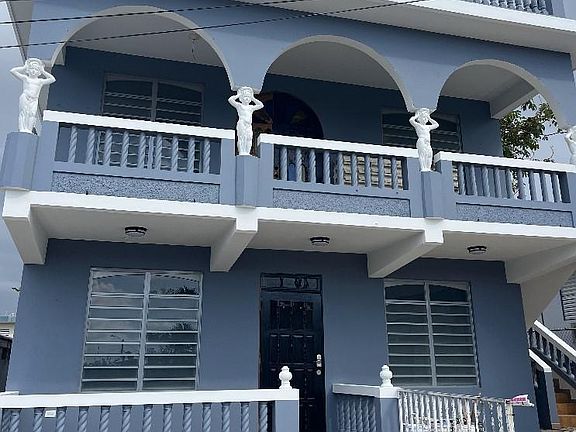 2nd image of 4 D Calle Jimenez Unit 2