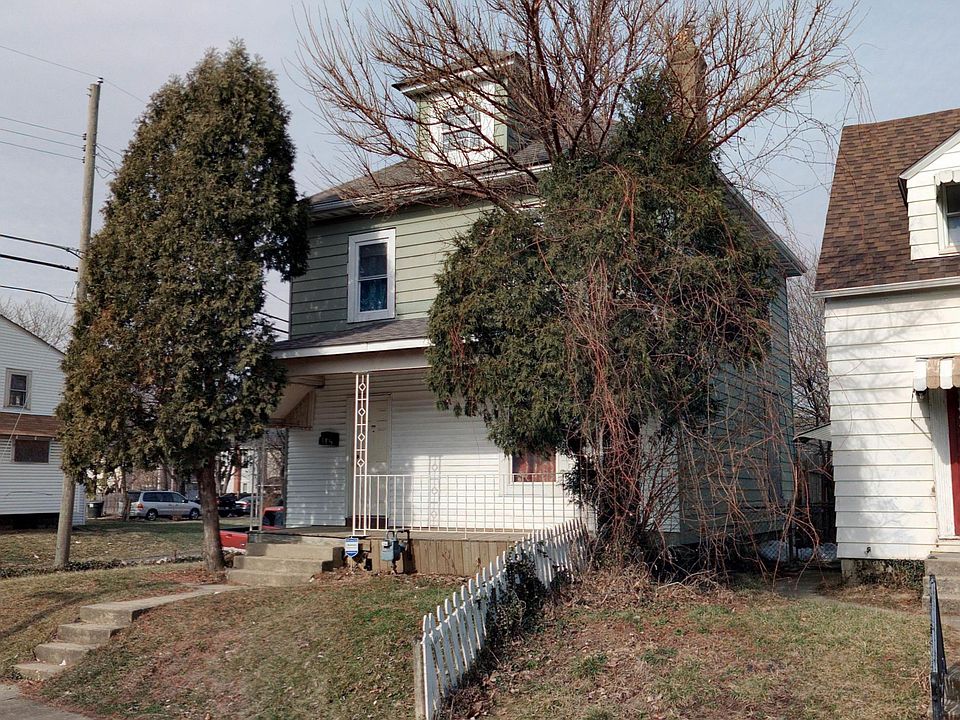 2nd image of 584 Hanford St