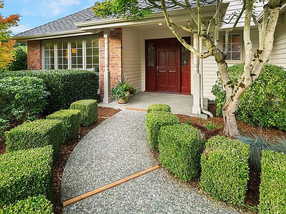2nd image of 24448 SE 45th St