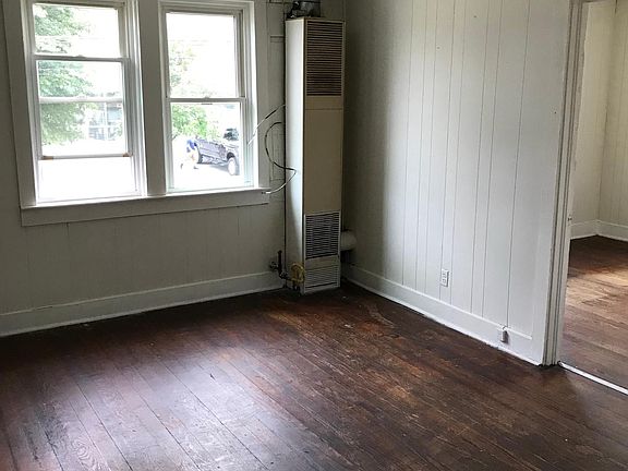 4th image of 3504 Lafayette Blvd APT 2