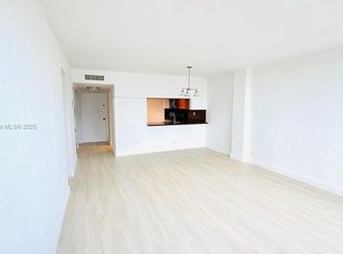 9001 SW 77th Ave APT C608, Miami, FL 33156