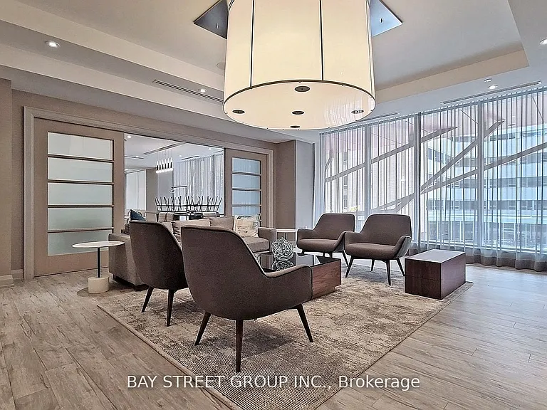 50 Wellesley St E #2610 — Photo 11