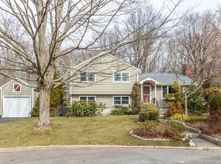 58 Emmy Ln, Fairfield, CT 06824