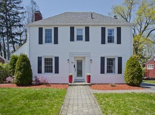 46 Bangor St, Springfield, MA 01118