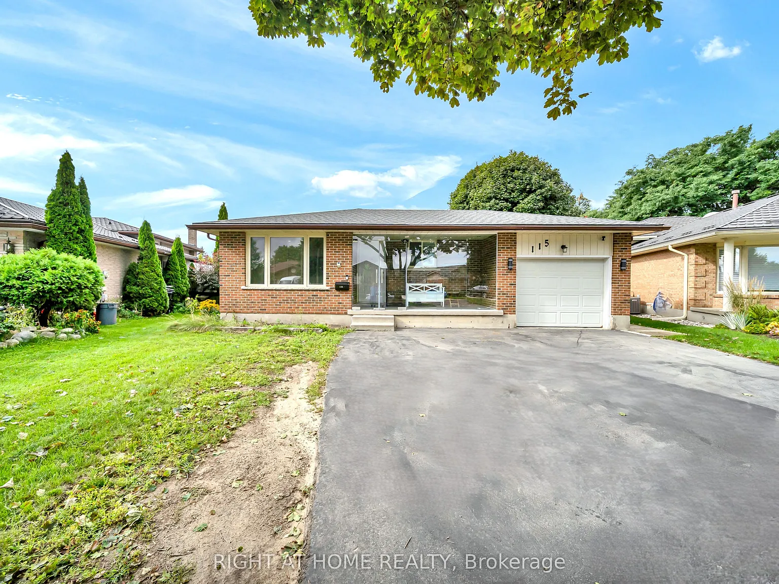 3 bed, $2,250 — Photo 3