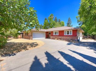 2216 Gunn Rd, Carmichael, CA 95608