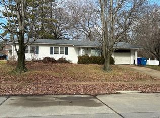 3349 Bristol Hall Dr, Bridgeton, MO 63044