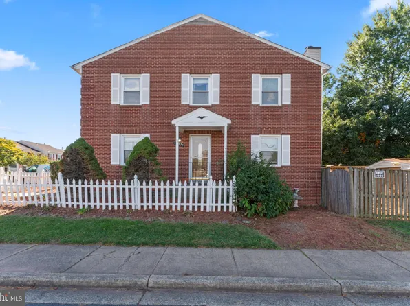 12975 Ridgemist Ln, Fairfax, VA 22033