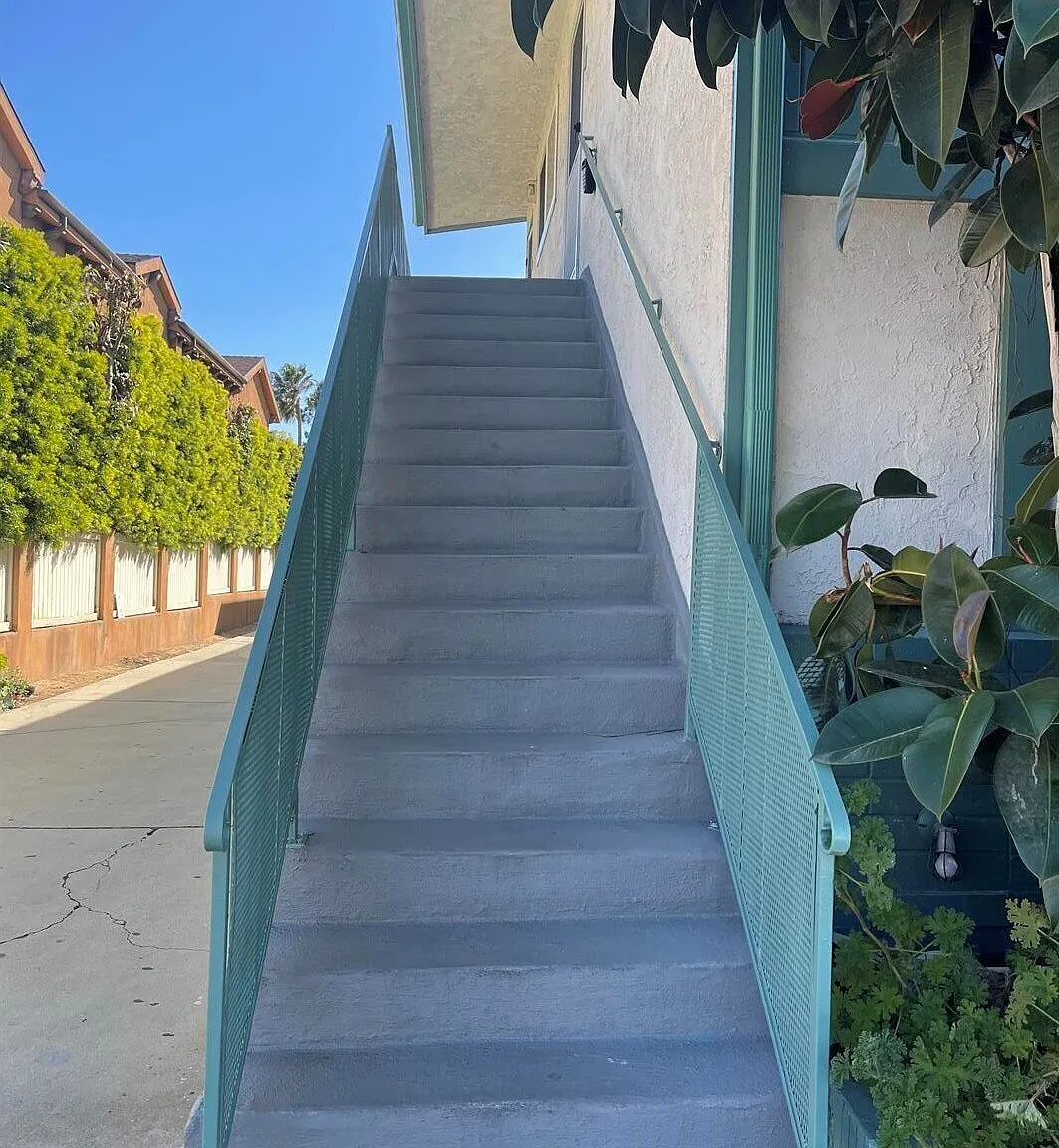2 bed, $2,600 — Photo 2
