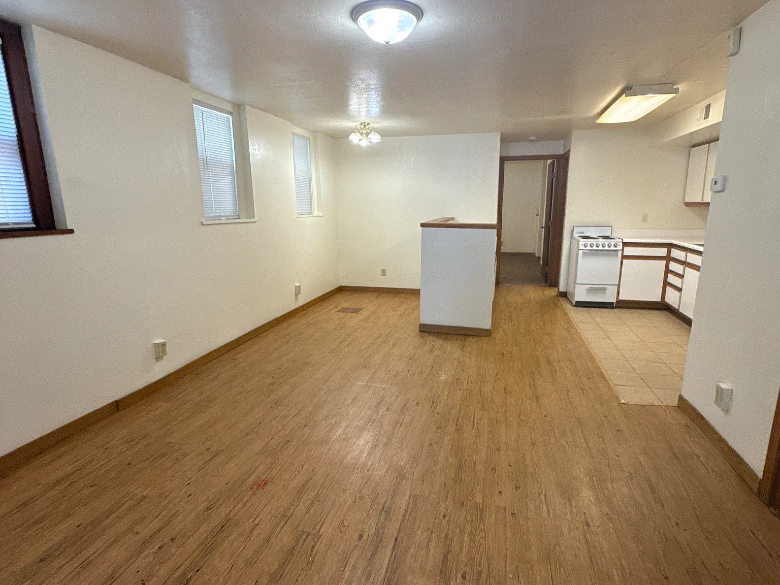 2 bed, $795 — Photo 3