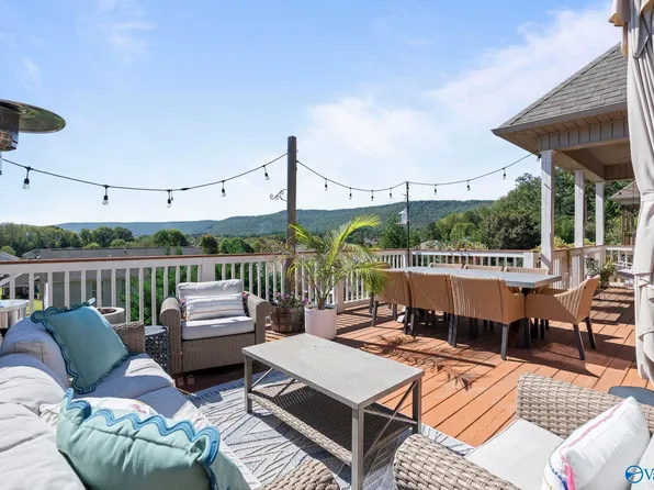 6806 Breyerton Way, Owens Cross Roads, AL 35763