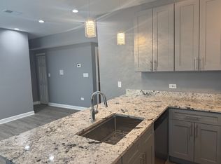 314 W 72nd St #1, Chicago, IL 60621