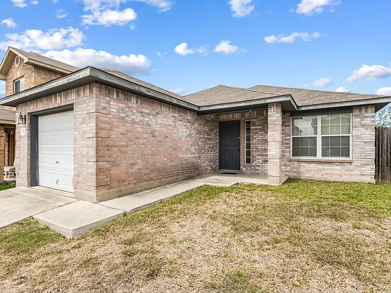 8304 Heights Valley — Photo 21