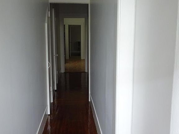 2nd image of 339 Lexington St