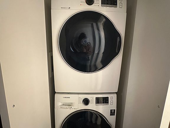5th image of 258 6th St #1203