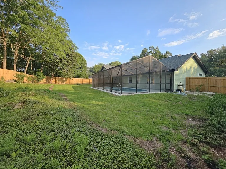 9405 SW 21st Ave — Photo 34