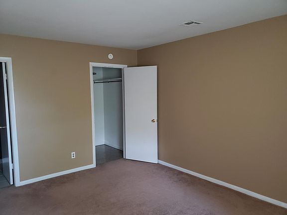 Master Bedroom (con't)