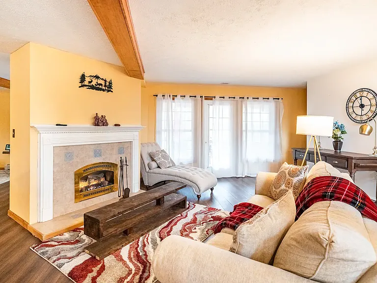 4287 Blue Mountain Xing — Photo 19