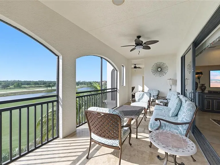 2538 Marquesa Royale Ln #Penthouse 5-301 — Photo 7