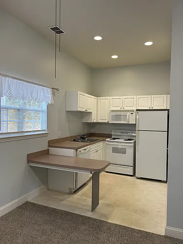 36 Cassandra Ln #B Photo 1